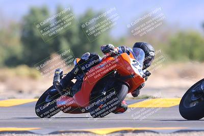 media/Nov-06-2022-SoCal Trackdays (Sun) [[208d2ccc26]]/Turn 7 Set 1 (1050am)/